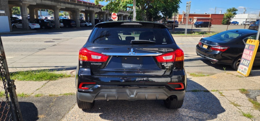 mitsubishi outlander sport 2018 JA4AR3AW1JZ033921 image mitsubishi outlander sport 2018 JA4AR3AW1JZ033921 image